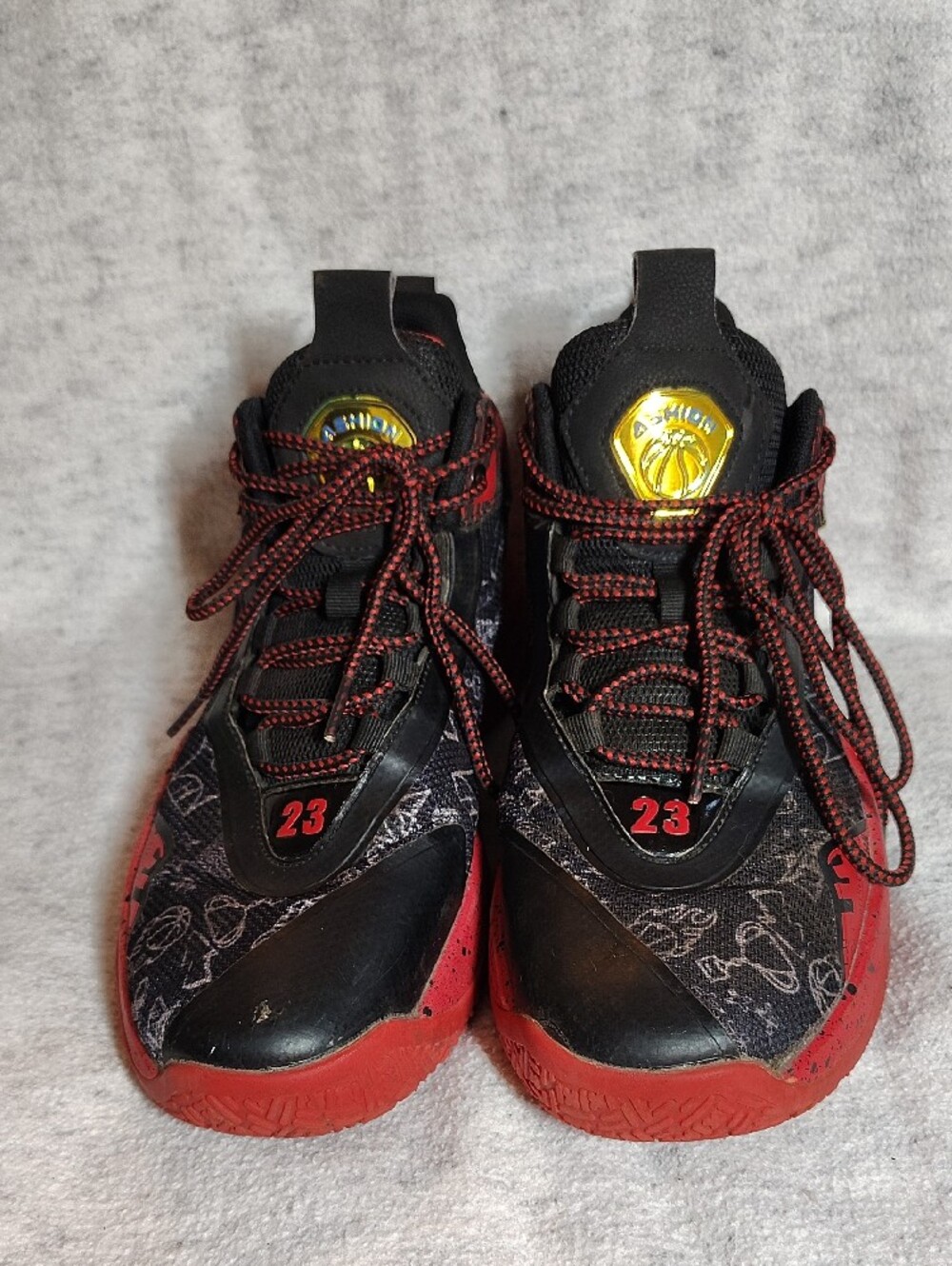 Kids Red and Black Athletic Sneakers - Stylish High-Top - Picture 5 of 7